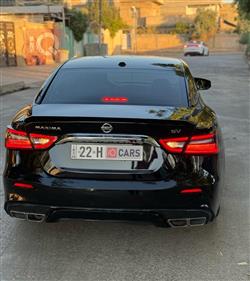 Nissan Maxima